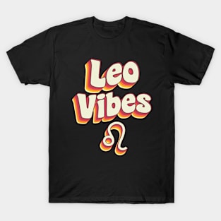 Retro Leo Zodiac Sign astrology July August Birthday Leo T-Shirt